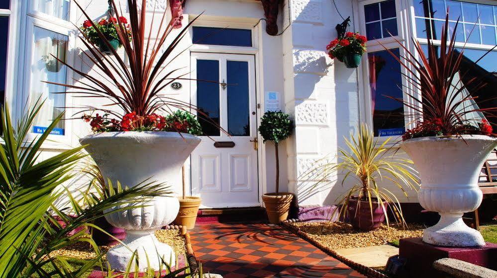The Richmond Bed And Breakfast - Adults Only Шанклин Экстерьер фото